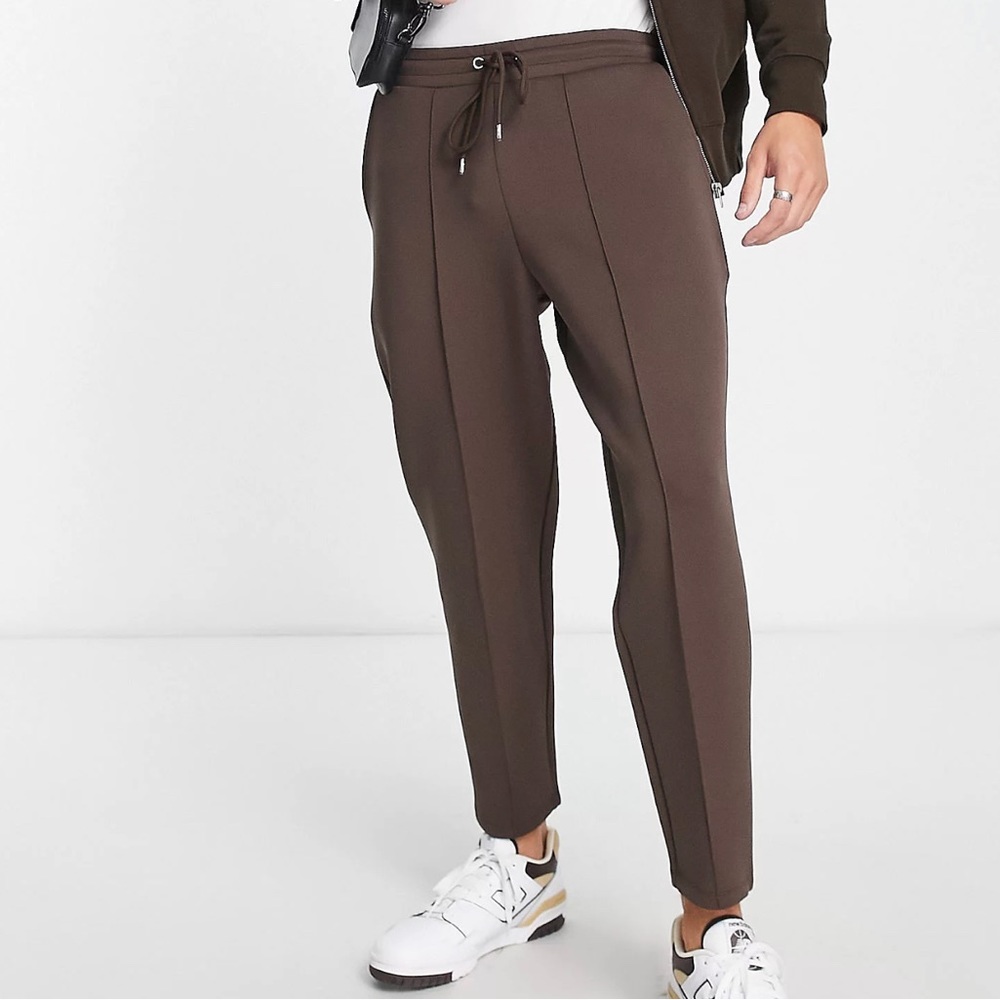 ASOS DESIGN smart tapered sweatpants in brown scuba. Without tag.
